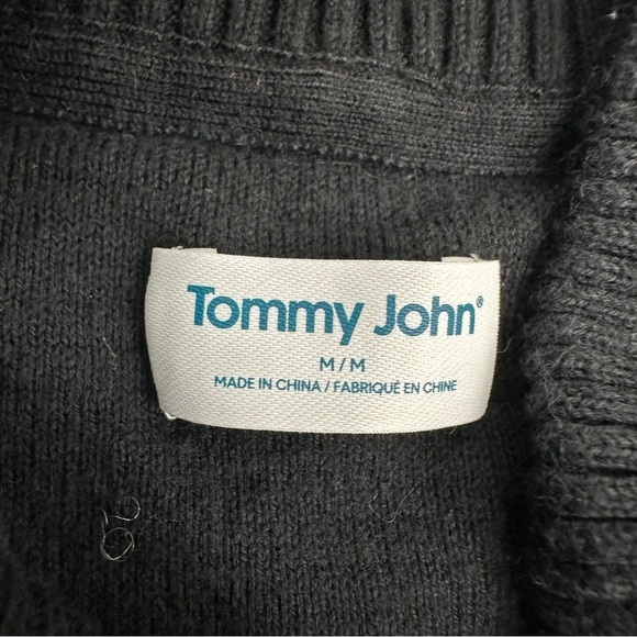 Tommy John Size Medium Black Loungewear Henley Sweater - Picture 8 of 13